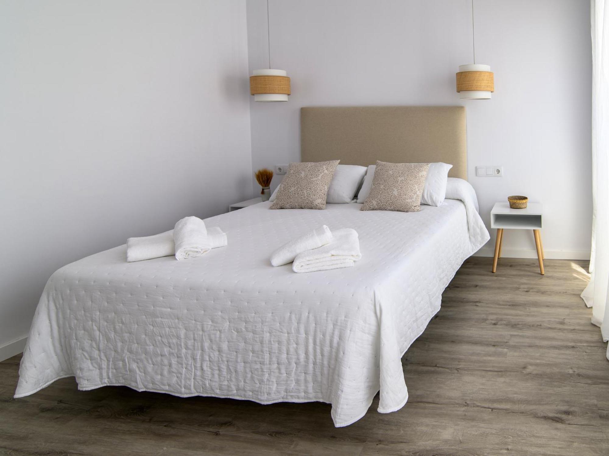 Antonella Suites Fuentes de Andalucía Eksteriør bilde